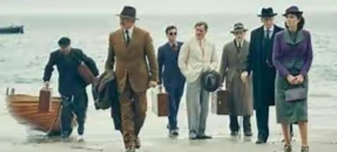 在阿加莎·克里斯蒂的《无人生还》中,整个凶手是?