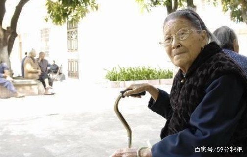 干细胞注射竟长出牙槽骨，这在医学界是一种奇迹吗？