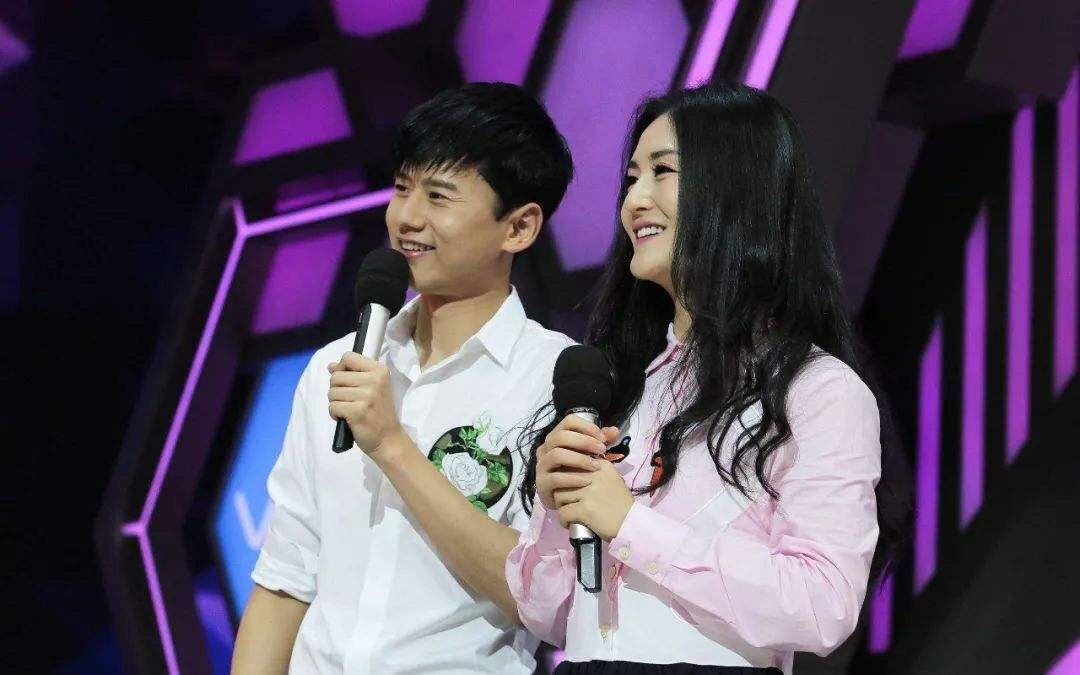 开始网友都祝福张杰和谢娜，为何现在大家都很反感他们？