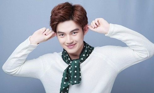 董力女朋友是谁？