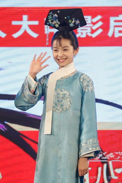 还珠格格第二部txt全集下载？