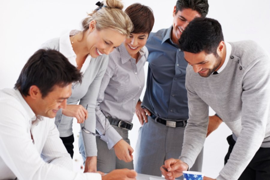 领的田字格的正确写法