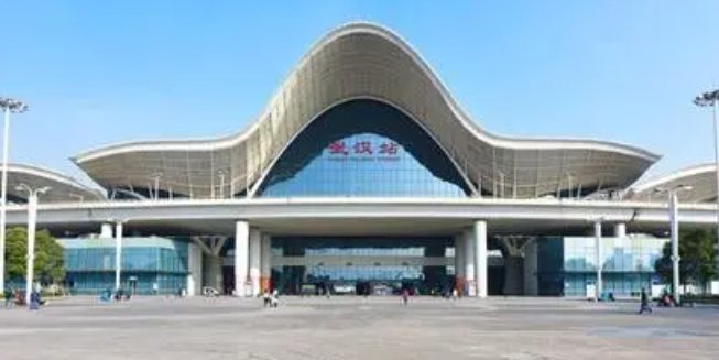 高铁武汉站在哪个地方？