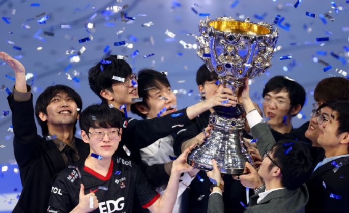 edg什么时候夺冠的?