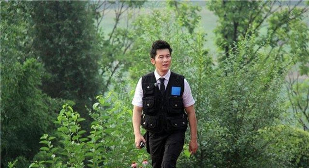 李晨的爷爷是谁