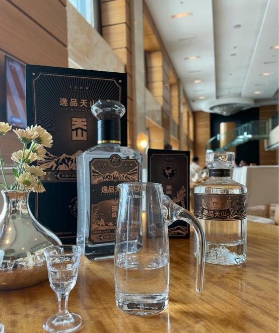 逸品天山:高性价比新疆白酒,不允许你还不知道