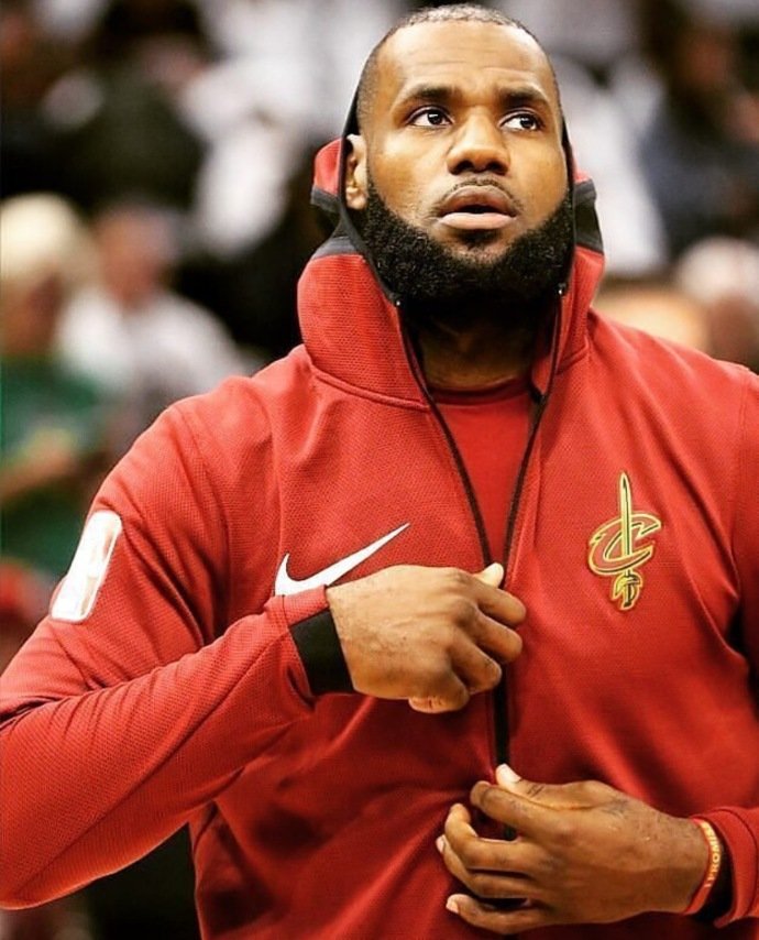 詹姆斯和吴悠的技术比较,谁更强?