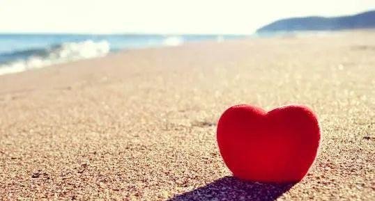 触动心脏的微小说