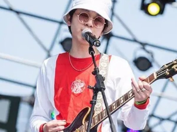 张哲轩为什么叫张曼乐