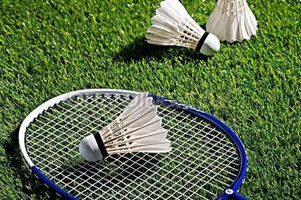 羽毛球是几个球一局