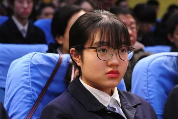 菁菁学子是什么意思