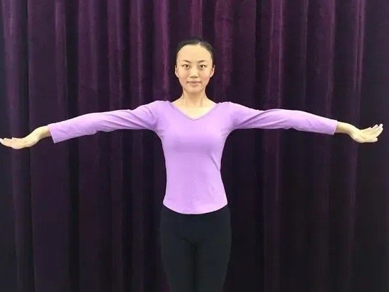 蒙古舞蹈基本动作