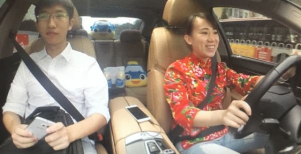 你觉得尖叫吧路人邀请的擅长搞笑的演员是哪位?