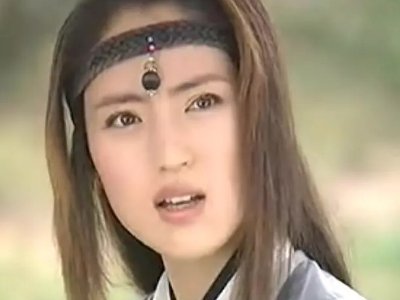 雪花女神龙 上官燕  最后到底死没死啊