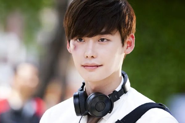 李钟硕主演的电视剧有哪些