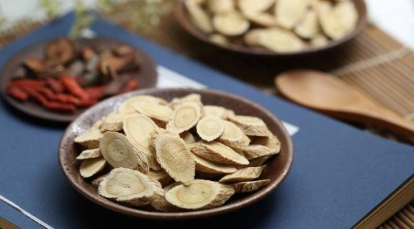 爆发！500亿中药大牛股强势涨停，股价创历史新高