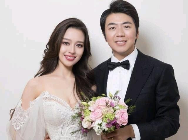 郎朗老婆吉娜是哪里人？家世背景如何？