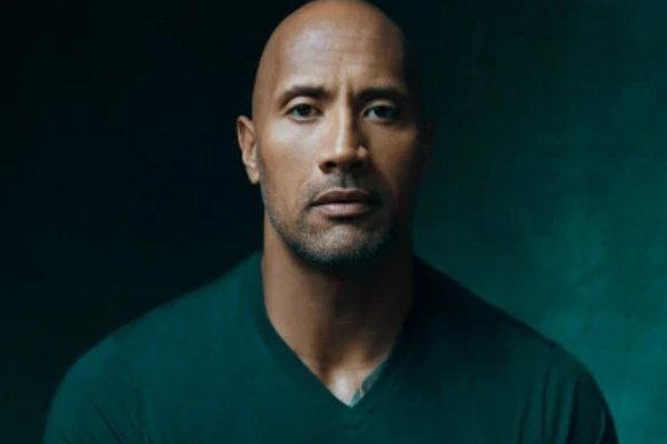 巨石强森是怎么死的？