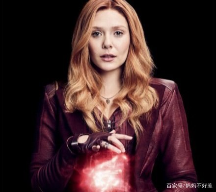 绯红女巫的胸为什么越来越大