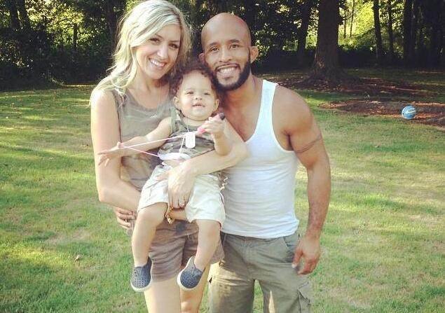 1米6拳王狄米崔斯·约翰逊曾是搬运工现况如何？